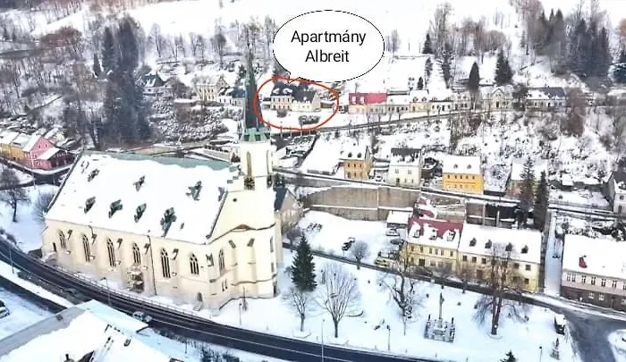 Albreit 1 公寓 亚希莫夫